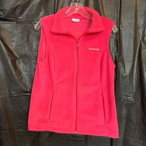 Columbia fleece vest in pink